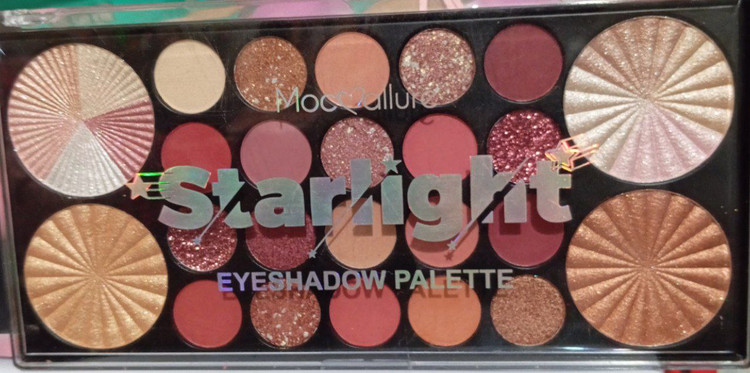 پالت سایه چشم موکلور ستاره ای دارای رژگونه