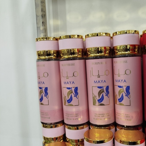 بادی اسپلش فوق العاده خوشبو و ماندگاری بالا مدل MAYA