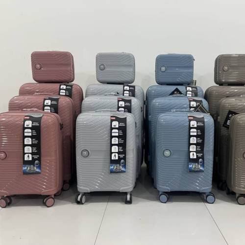 چمدان 4 تکه برند پ پ ضد ضربه 100%نشکن سایز4